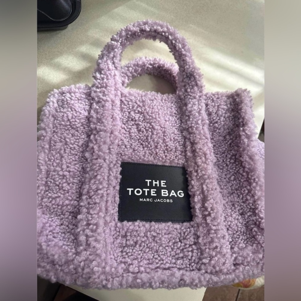 The Tote Bag in Small